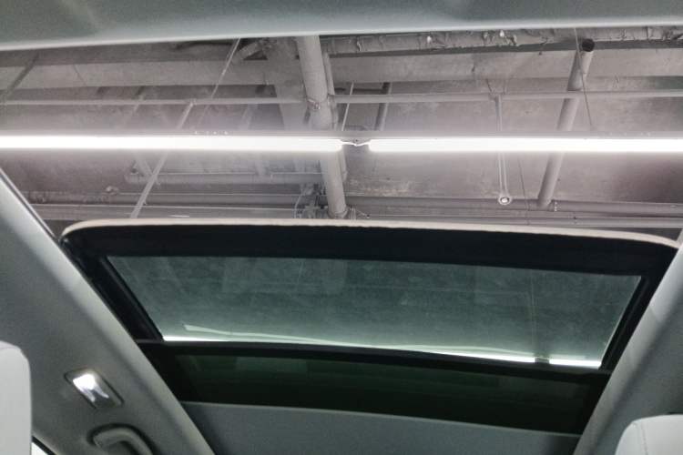 Used Changan UNI-Z 2025 1.5T Premium Edition
