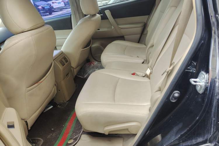 Used Toyota Highlander 2009 2.7L 2WD 5-Seater Elite Edition Left Rear Seat