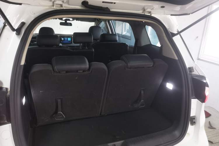 Used BYD Song MAX New Energy 2019 DM 1.5T Smart Connect Advanced 7-Seater China VI Standard