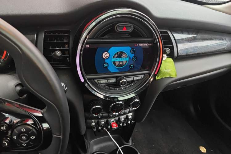 Used MINI 2019 1.5T COOPER Artist Five-Door Edition
