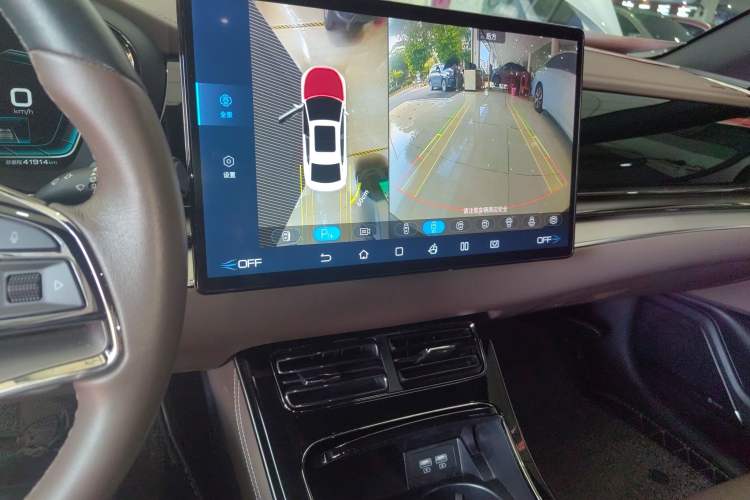 Used BYD Han 2021 EV Standard Range Luxury Model Audio And AC Panel