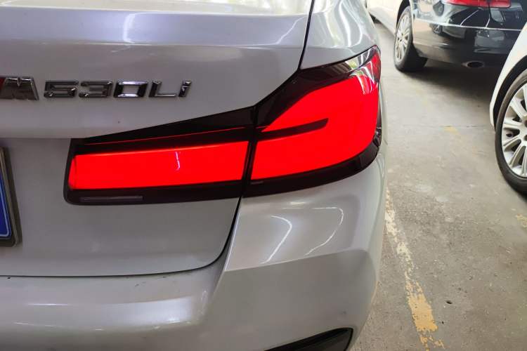 Used BMW 5 Series 2021 525Li M Sport Package