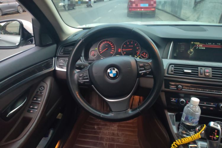 Used BMW 5 Series 2014 525Li Luxury Design Package