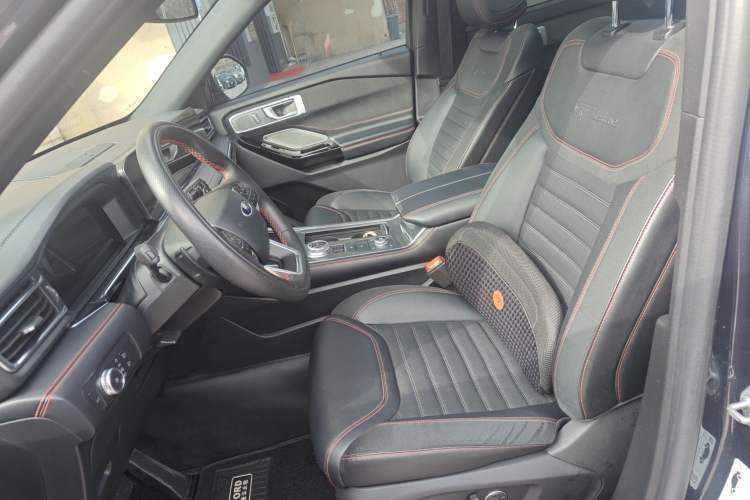 Used Ford Explorer 2023 EcoBoost 285 4x4 ST-LINE 7-Seater Left Front Seat