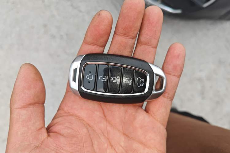 Used Hyundai Custo 2021 380TGDi Smart Love Flagship Edition TOP Premium Vehicle Key