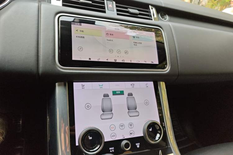 Used Land Rover Range Sport 2018 3.0 SC V6 HSE DYNAMIC Audio And AC Panel