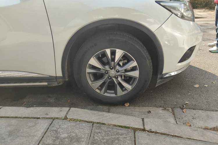 Used Nissan Murano 2017 2.5L XL Two-Wheel Drive Smart Edition