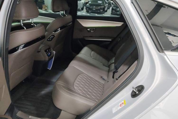 Used BYD Han 2025 DM-i 125KM Elite Model Left Rear Seat