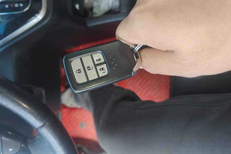 Used Honda Elysion 2019 2.0L Hybrid Luxury Edition
