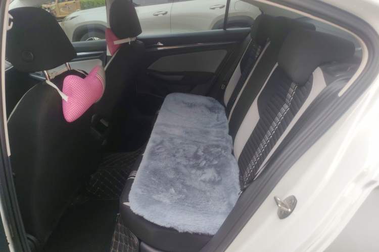 Used Volkswagen Bora 2024 200TSI Manual Comfort Edition Left Rear Seat