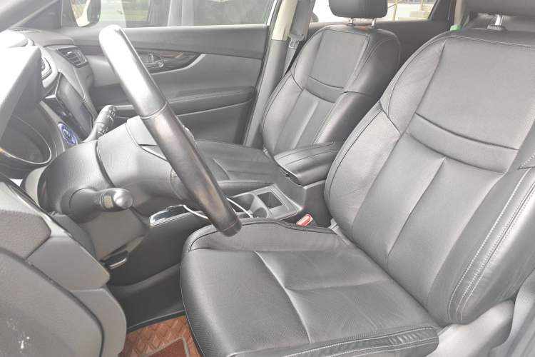 Used Nissan X-Trail 2019 2.0L CVT Smart Connect Comfort Edition 2WD