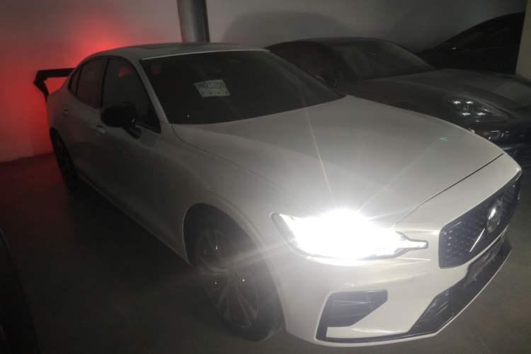 Used Volvo S60 2023 B4 Zhiyuan Sport Edition
