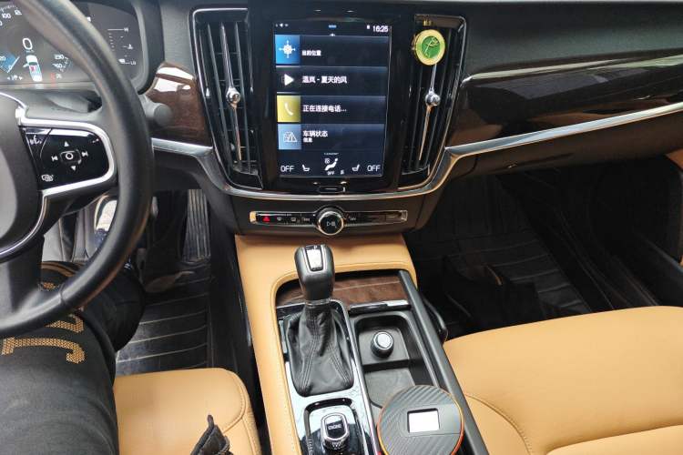 Used Volvo S90 2017 T5 Zhiyuan Edition