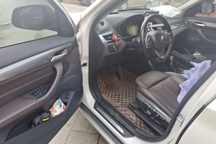 Used BMW X1 2019 xDrive20Li Luxury Model