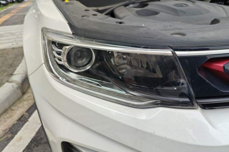 Used CHANGAN CS35PLUS 2019 1.4T DCT CoolLink Blue Whale Edition