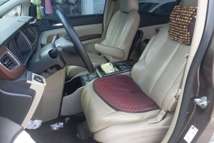 Used Buick GL8 2015 2.4L Luxury Business Premium Edition Left Front Seat