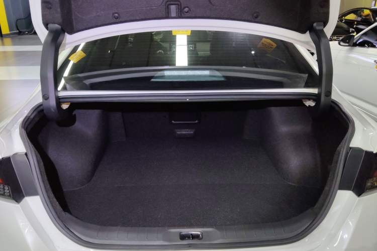 Used Nissan Teana 2022 2.0L XL-TLS Enjoyment Edition
