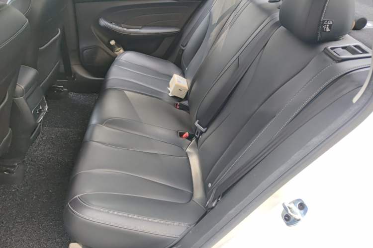 Used Roewe i5 2019 1.5L Automatic 4G Connected Langhao Edition