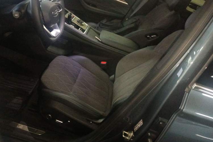 Used Geely Auto Monjaro L 2025 Dongfang Yao 2.0TD Automatic Lanxing Edition