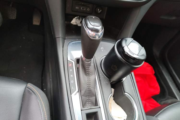 Used Chevrolet Equinox 2019 535T Automatic YuJie Edition China VI
