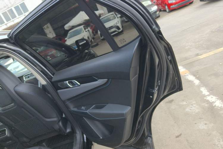 Used Lynk & Co 01 EM-P 2019 1.5T PHEV Pro