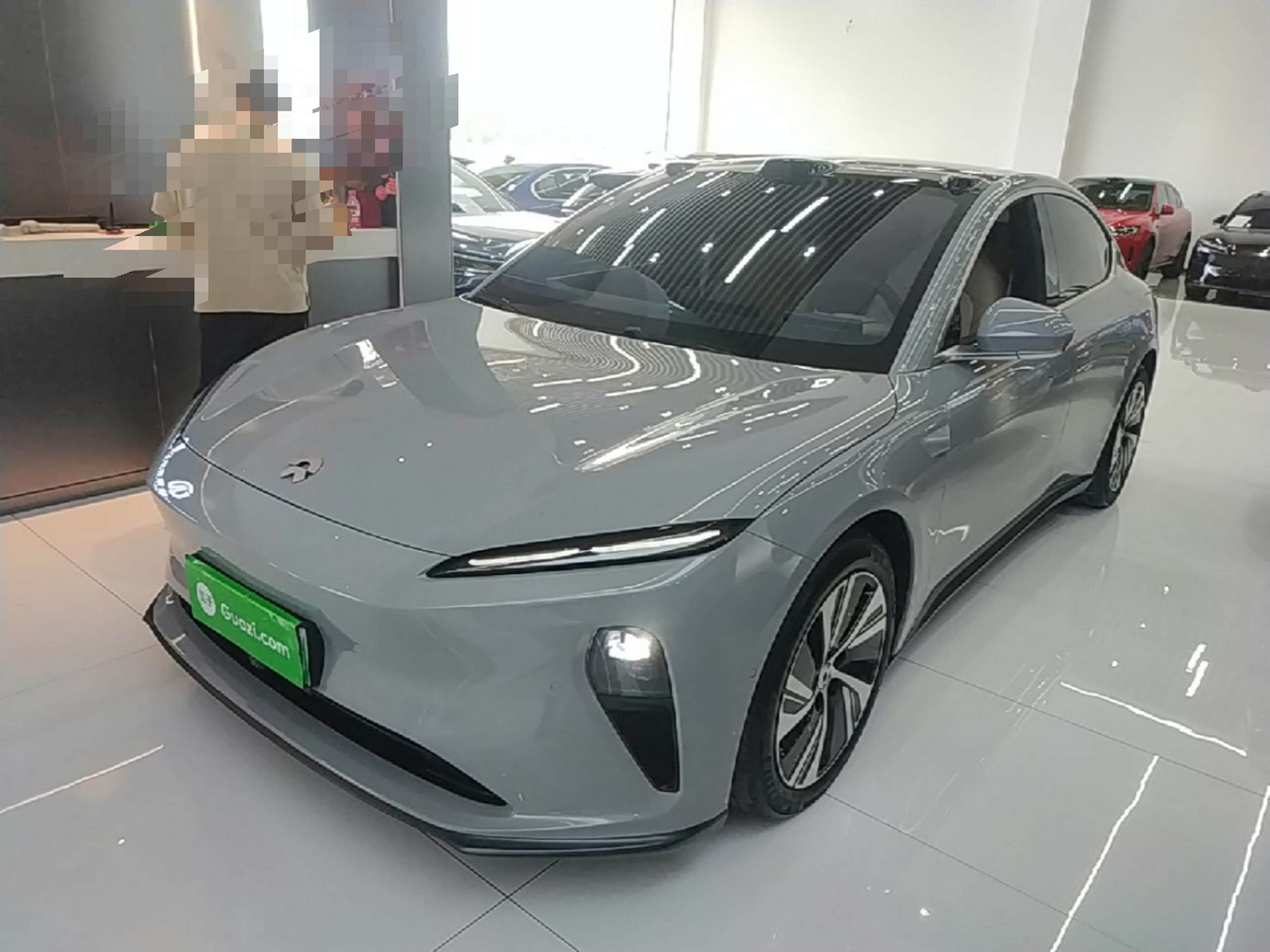 Sous le capot