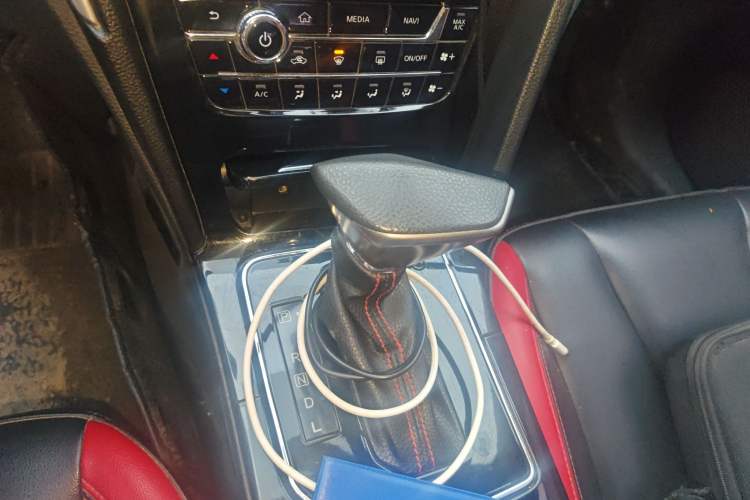 Used Venucia D60 2019 1.6L XL CVT Smart Connect Elite Edition