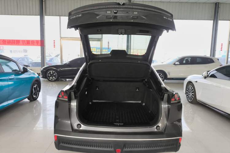 Used Deepal SL03 2023 200Max Range-Extended Version
