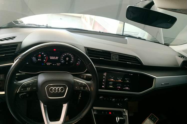 Used Audi Q3 2019 35 TFSI Advanced Style Edition