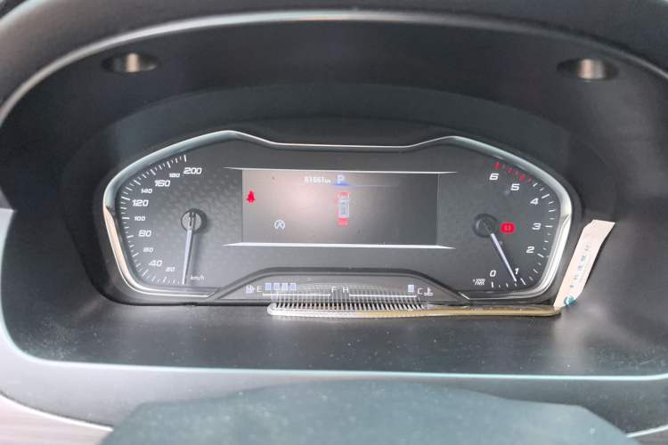 Used SAIC MAXUS G10 2021 2.0T Automatic Elite Edition Diesel 9-Seater