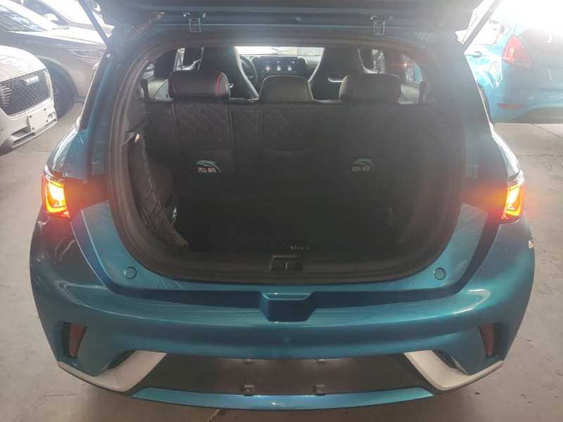 Used BYD Dolphin 2021 405 km Free Version — 18