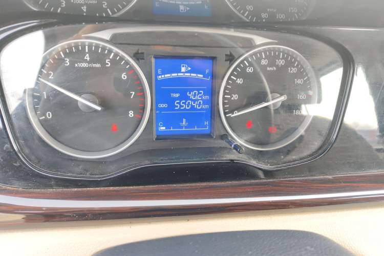 Used CHANGAN KUAYUE Xing V3 2022 1.5L Gasoline Comfort-Grade 5-Seater Minivan JL473QH Odometer Close Up