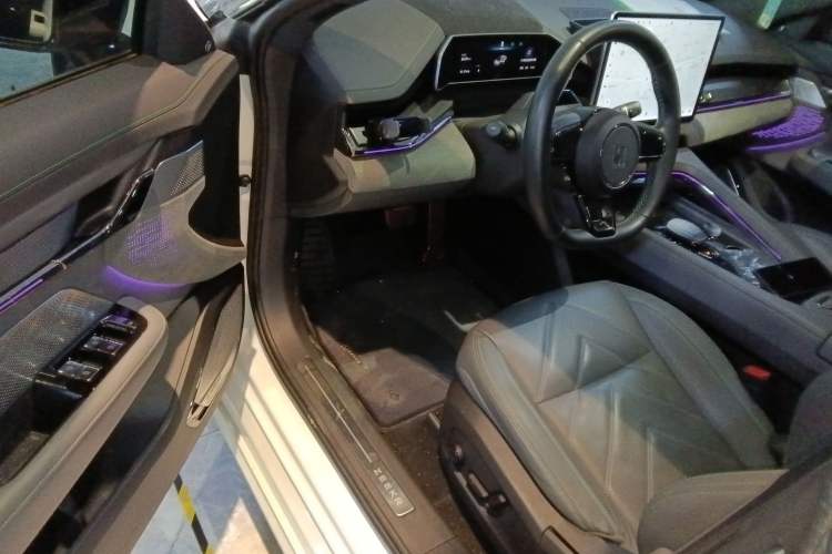 Used Zeekr 001 2023 ME Edition 100 kWh Driver Seat