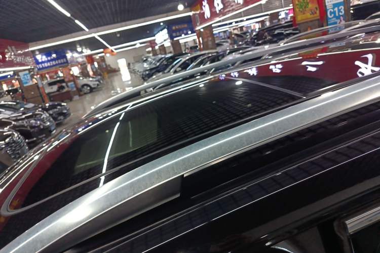 Used Volkswagen Teramont 2017 330TSI Two-Wheel-Drive Luxury Edition