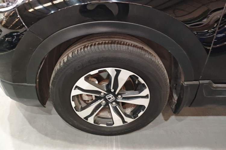 Used Honda CR-V 2021 240TURBO CVT 2WD Comfort Version Left Front Wheel Hub