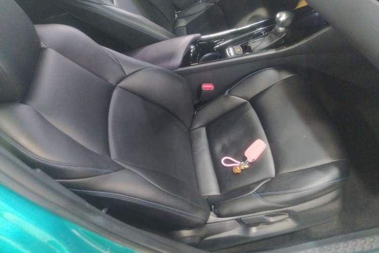 Used Toyota C-HR 2018 2.0L Leading Edition China VI
