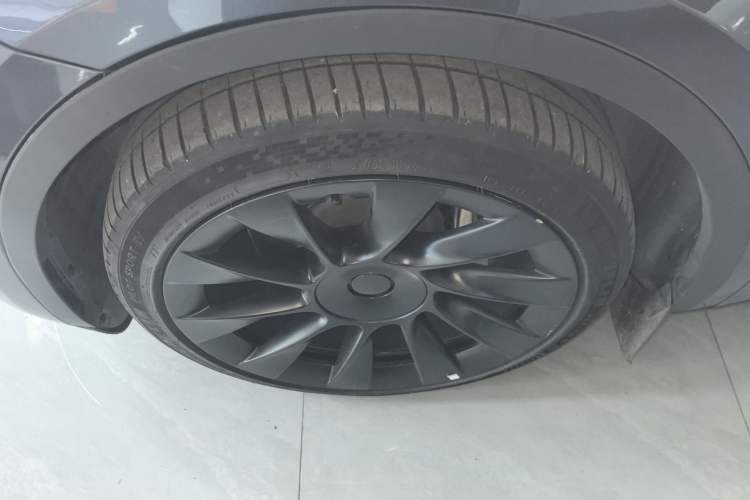 Used Tesla Model Y 2022 Revised Version Long-Range All-Wheel Drive