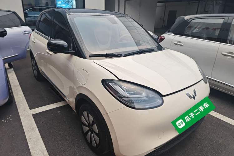 Used Wuling Bingo 2025 410 km Lingxi Deluxe Edition Front Right 45 Deg