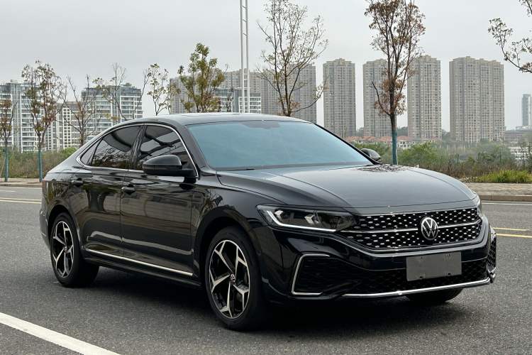 Used Volkswagen Passat 2026 Model, Outstanding 380TSI Xingkong Longteng Edition
