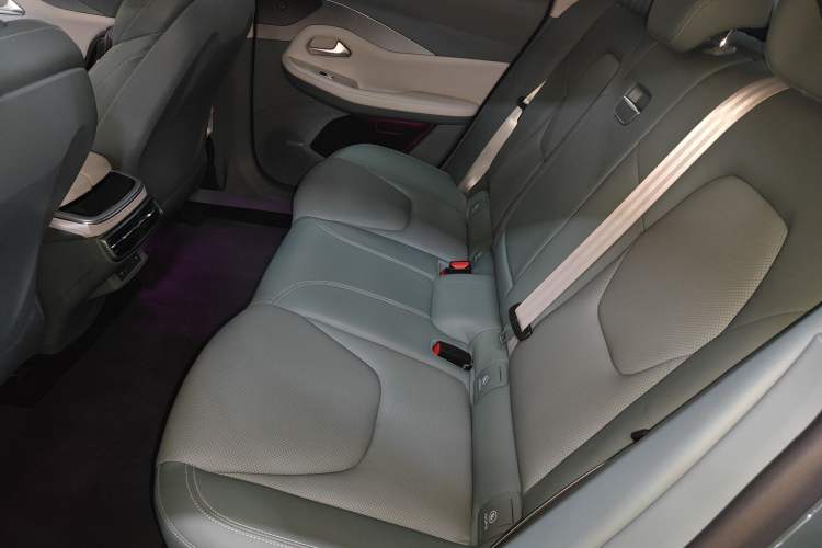 Used ARCFOX Alpha S 2023 525E Forest Edition 175kW Left Rear Seat