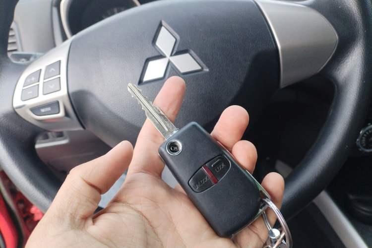 Used Mitsubishi ASX 2013 2.0L Manual Two-Wheel Drive Comfort Edition Vehicle Key