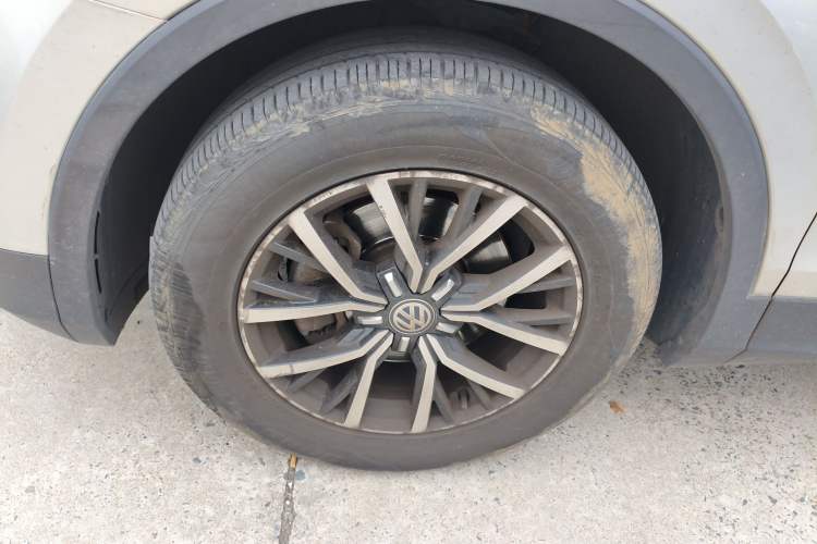 Used Volkswagen Tiguan L 2018 Facelift 330TSI Automatic Two-Wheel Drive Luxury Edition