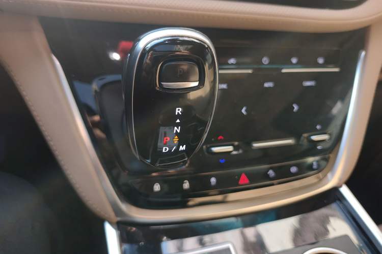 Used Buick GL8 2021 ES Land Cruiser 653T Luxury Edition
