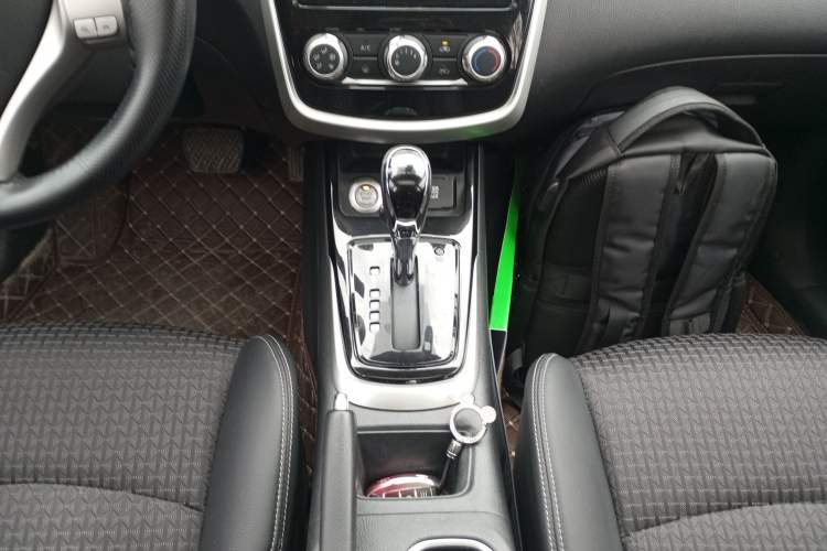 Used Nissan Tiida 2016 1.6L CVT Smart Drive Edition