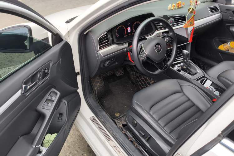 Used Volkswagen Lamando 2021 280TSI DSG Comfort Edition