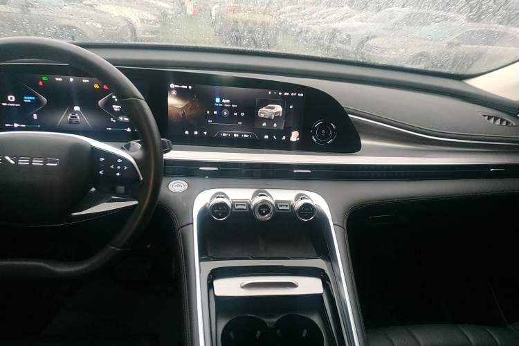 Used EXEED Lingyun 2024 400T Four-Wheel Drive Star Prestige Edition