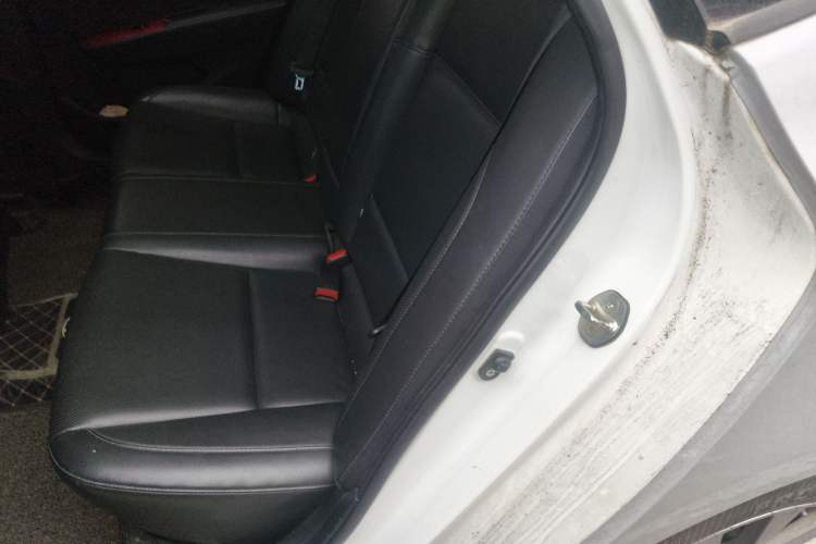 Used Hyundai Mistra 2014 1.8L Automatic Smart GLS
