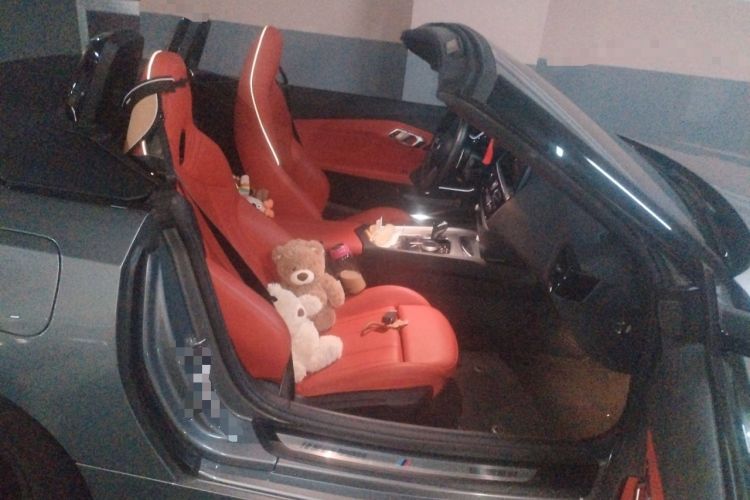 Used BMW Z4 2023 sDrive 25i M Sport Night Edition package