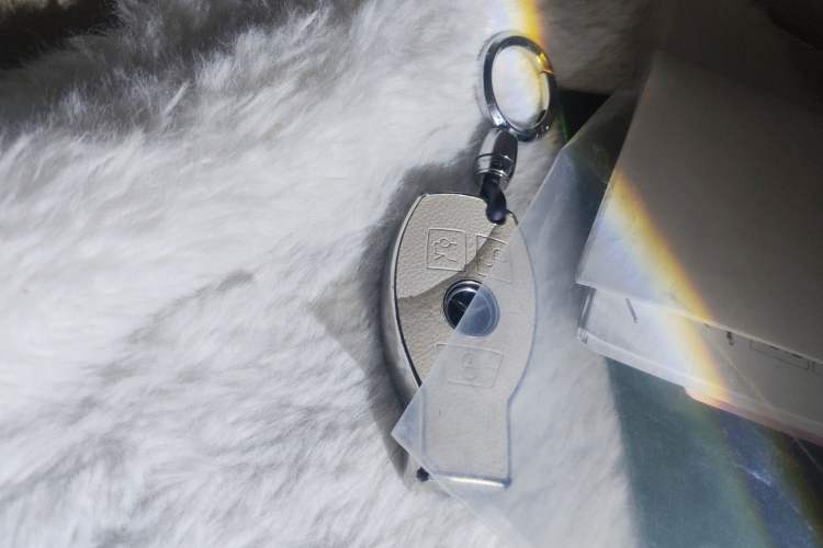 Used Mercedes-Benz E-Class 2015 E 200 L Vehicle Key