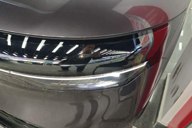 Used Zeekr 7X 2025 100kWh Long-Range All-Wheel Drive Intelligent Driving Version Left Front Headlight